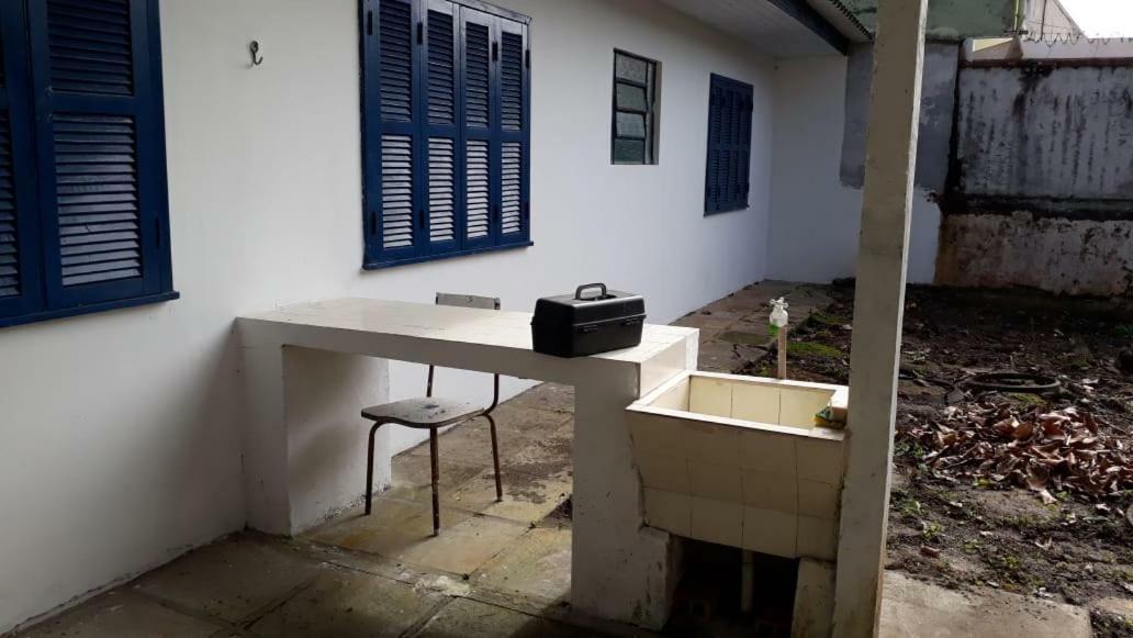 Vila Kitnet Em Matinhos Pr Exteriér fotografie